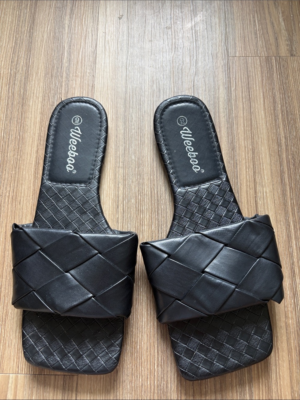 Weesboa Black Woven Slide Sandals for Women